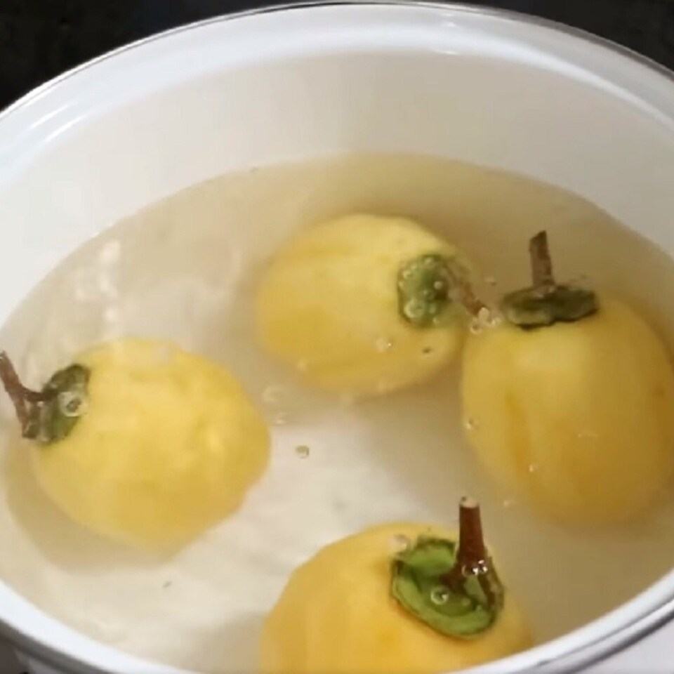 Hồng treo gió Đà Lạt - Món quà đặc biệt từ "thành phố ngàn hoa"