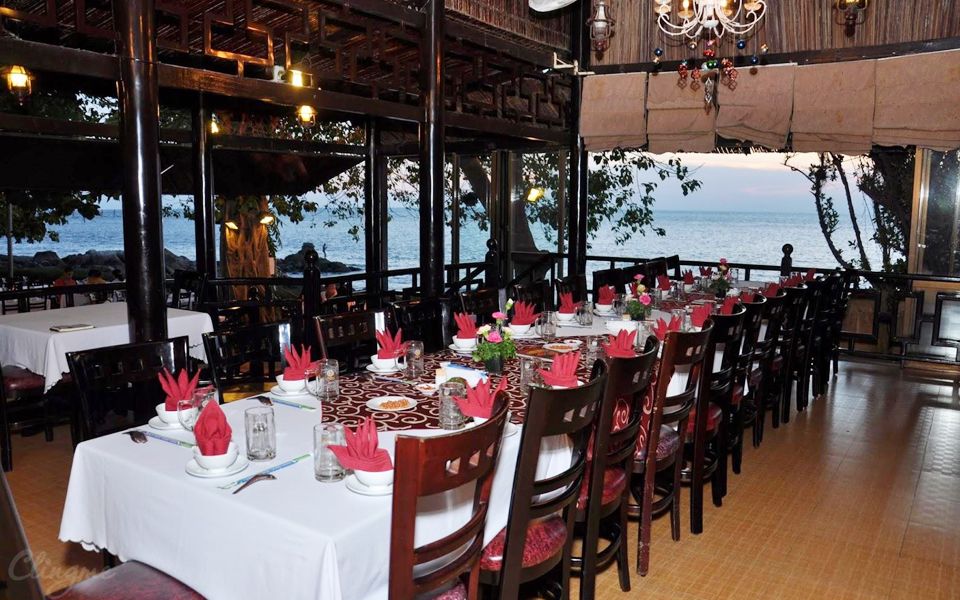 Ăn gì ở Vũng Tàu? Top 23 món ăn, nhà hàng, quán ngon ở Vũng Tàu