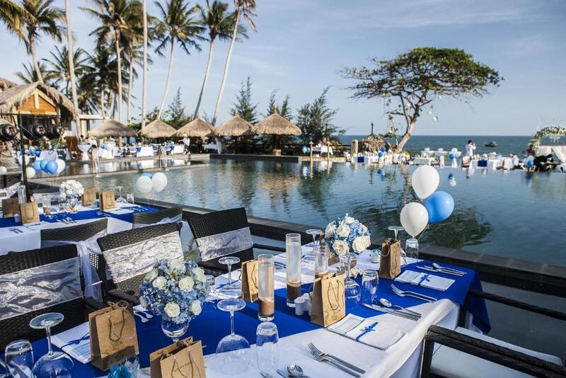 Aroma Beach Resort & Spa - Hoà mình theo nhịp sóng vỗ