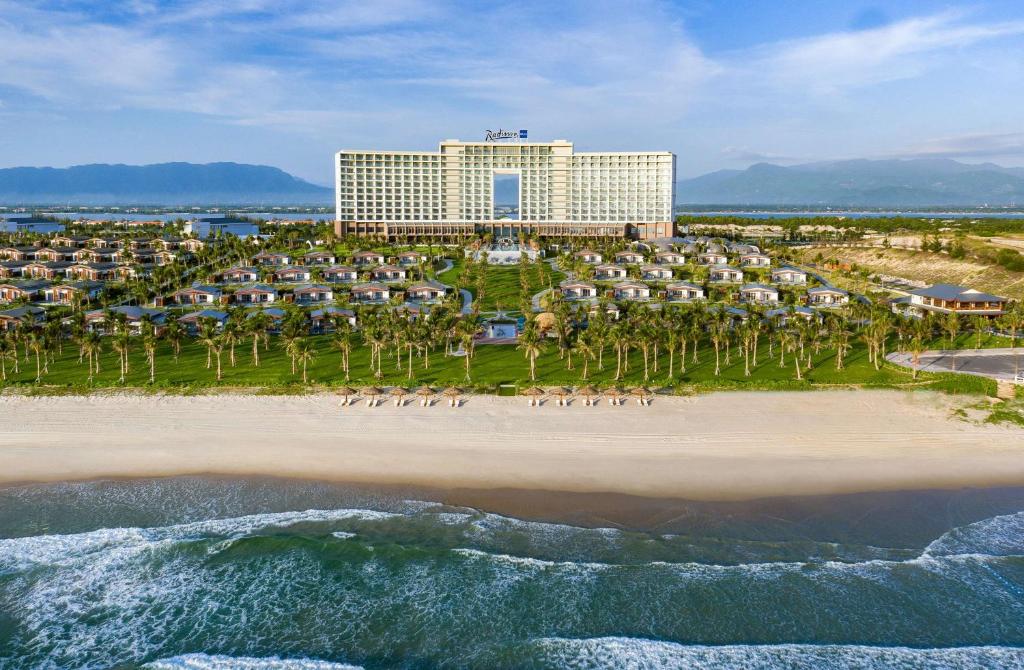 radisson-blu-resort-cam-ranh