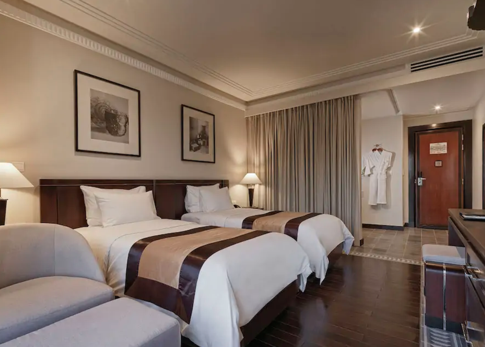 Azerai La Residence Hue