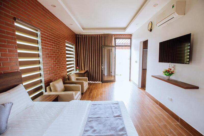 Emopea Mộc Châu - Bông hoa nhỏ nở giữa đồi chè ngát xanh