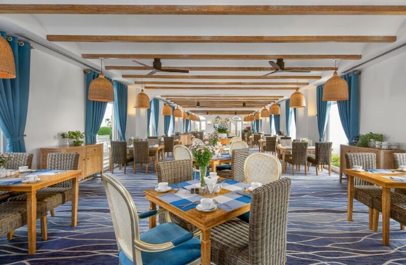 Risemount Resort Đà Nẵng - Ốc đảo Santorini bên “thành phố đáng sống“