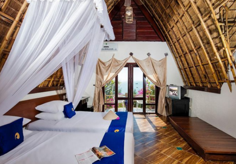 Điều gì khiến bạn sẽ phải đặt chân đến Rock Water Bay Resort?