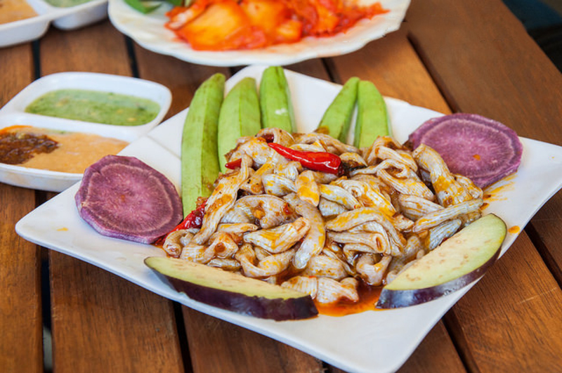 Royal Lotus Halong Resort & Villas – Bông sen nở giữa lòng thành phố Vịnh