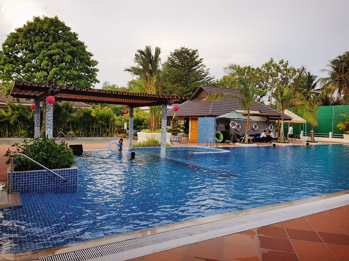 forever green resort