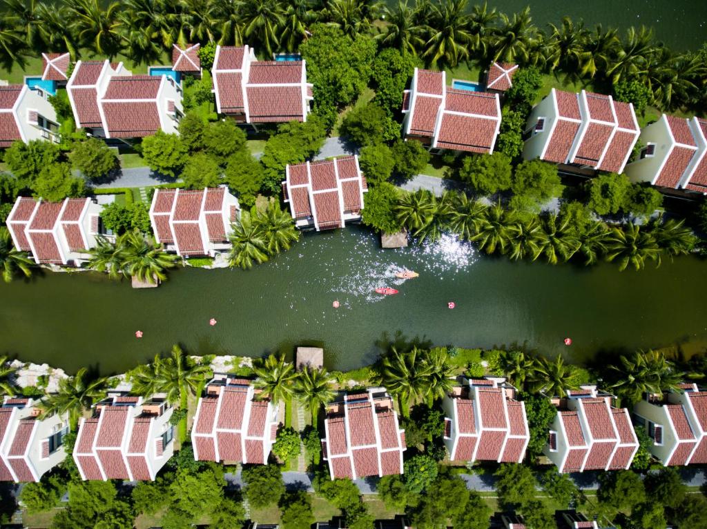 koi resort