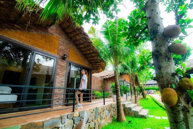 May Tropical Villas - Nhiệt đới xanh giữa lòng "hối hả"