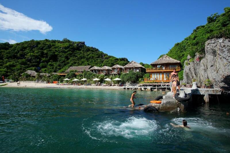 Monkey Island Resort - Nét thơ mộng giữa những hoang sơ tại Vịnh Lan Hạ