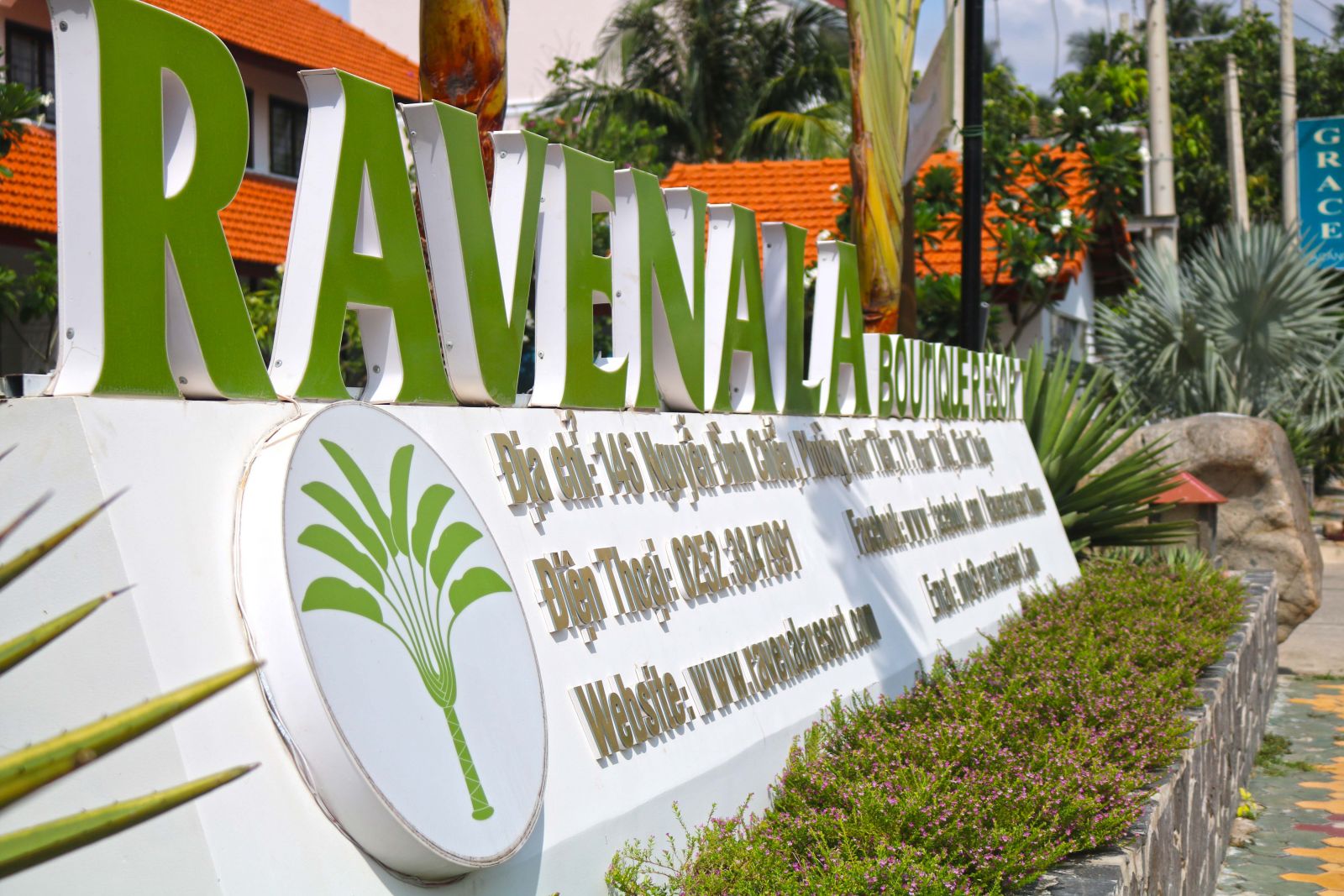 Ravenala Boutique Resort