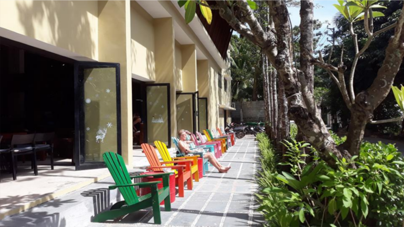 Tận hưởng kỳ nghỉ ấm cúng tại đảo ngọc cùng 9 Station Hostel