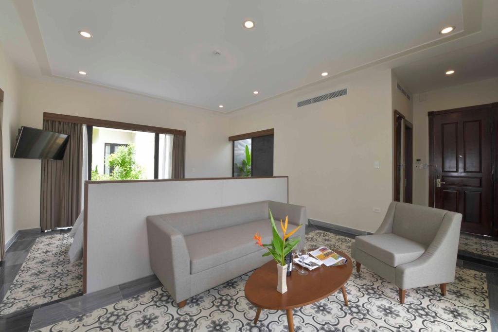 Cocoland River Beach Resort & Spa