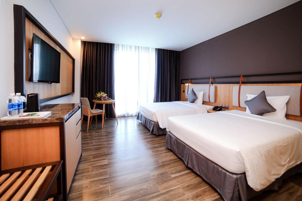 dragon style hotel