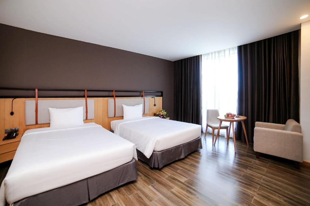 dragon style hotel