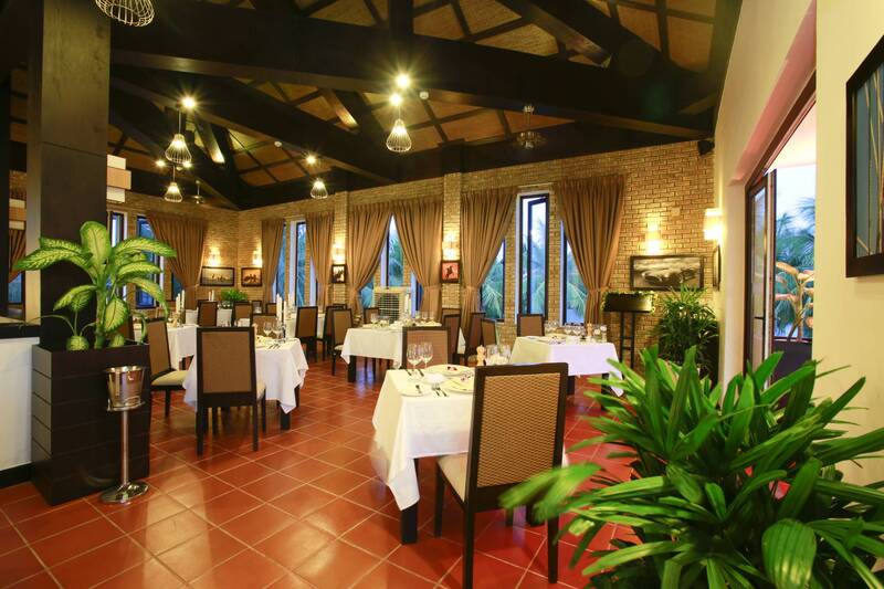 Hội An Beach Resort - Ốc đảo nhỏ bình yên đầy cổ kính