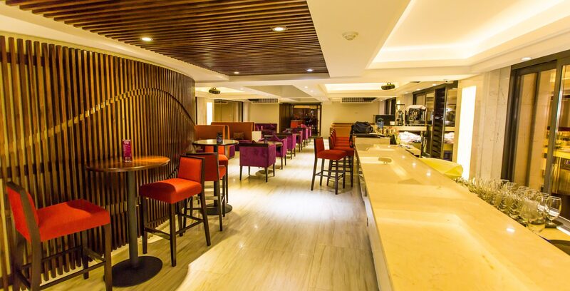 Holiday Beach Danang Hotel & Resort - Bình yên bên đại dương sóng vỗ