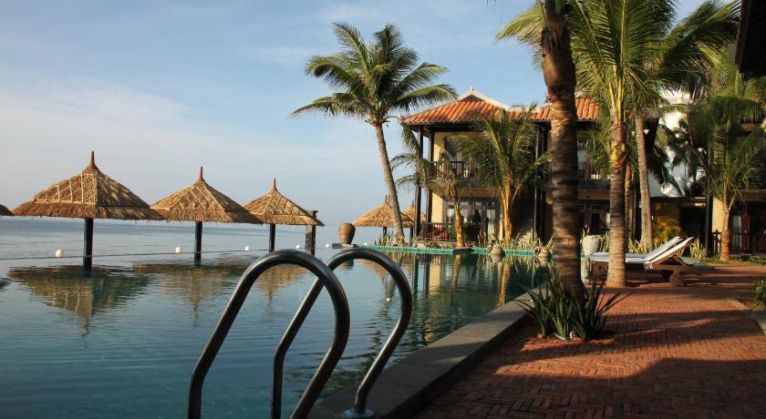 Lotus Village Resort - Làng sen yên bình bên bờ biển Mũi Né