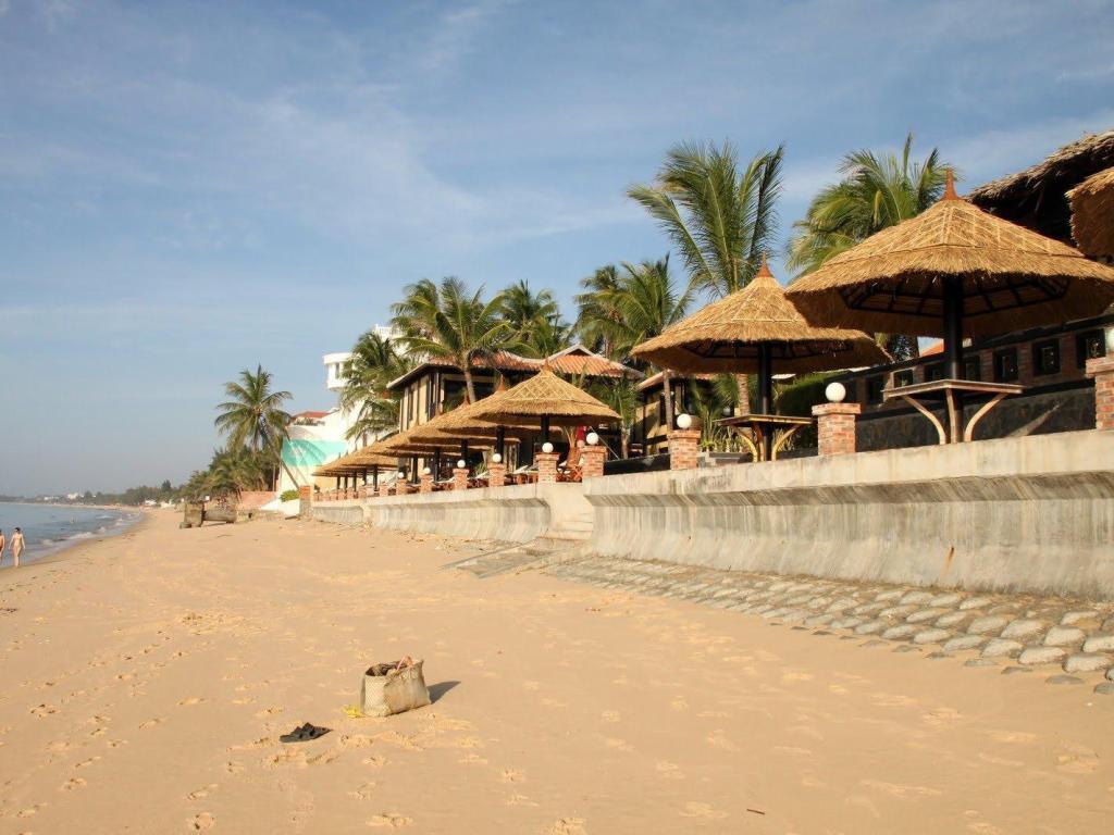 Lotus Village Resort - Làng sen yên bình bên bờ biển Mũi Né