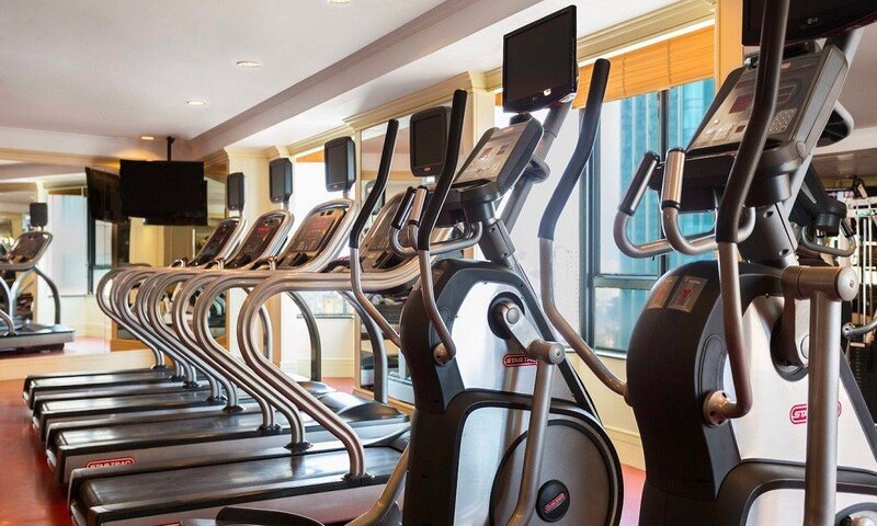 Khách sạn Renaissance Sài Gòn Riverside - Bình yên bên sông Sài Gòn  