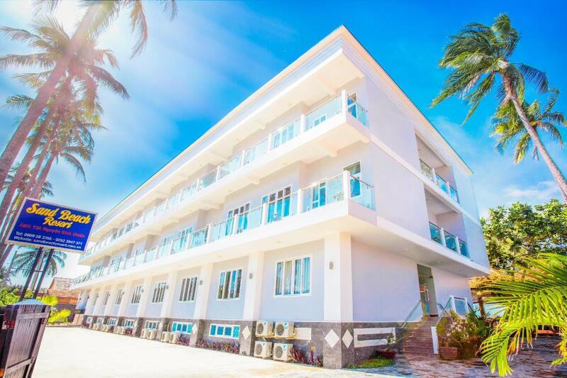 Sand Beach Resort - Khu nghỉ dưỡng trong lành bên bờ cát trắng