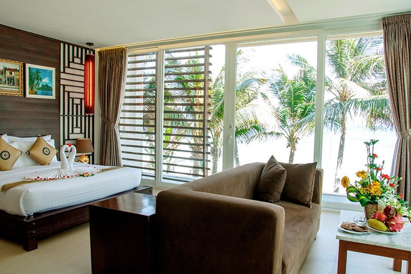 Villa Del Sol Beach Resort & Spa