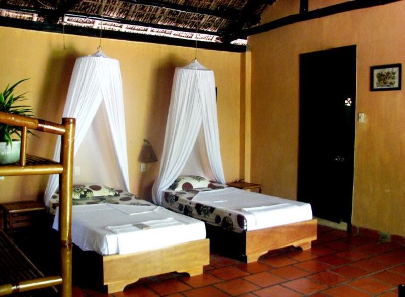 Whale Island Resort - Ốc đảo nhỏ bên bán đảo Đầm Môn