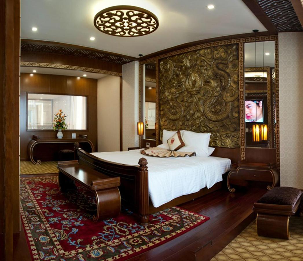 khách sạn Tân Sơn Nhất