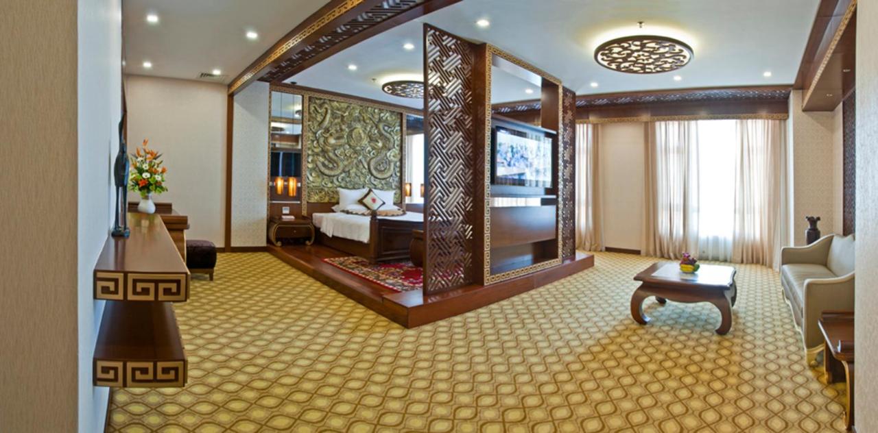 khách sạn Tân Sơn Nhất