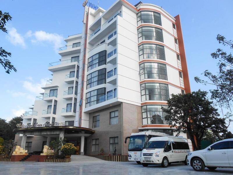 Khách Sạn White Sand Cam Ranh - Thả mình giữa cảnh biển thơ mộng