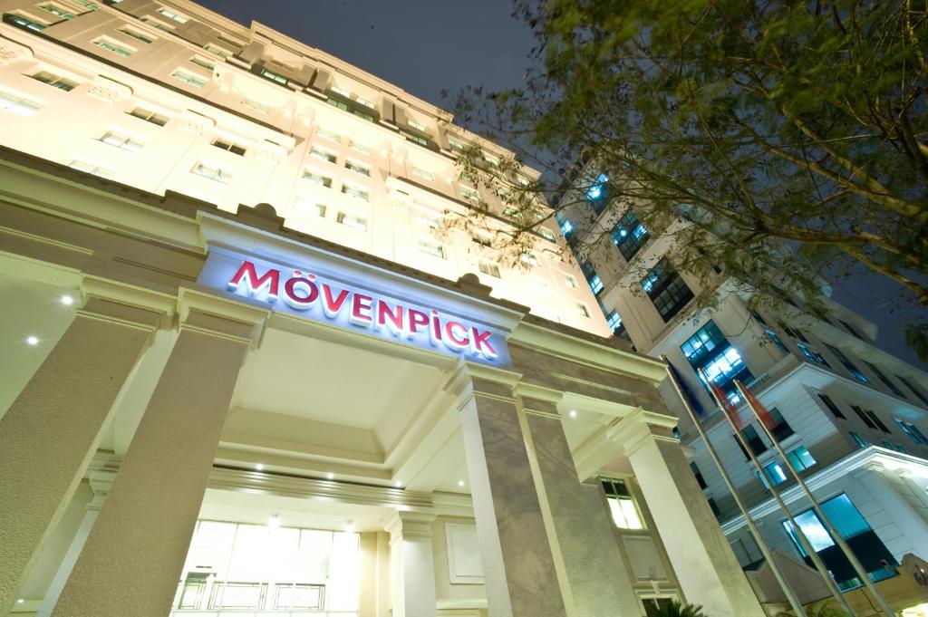 khách sạn Movenpick Hà Nội