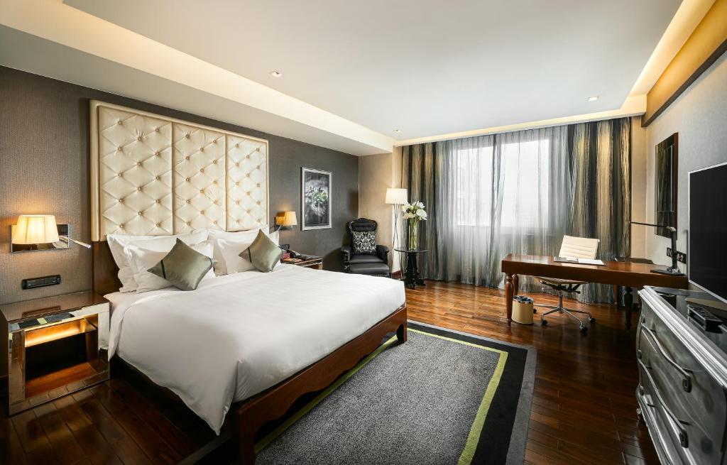 khách sạn Movenpick Hà Nội