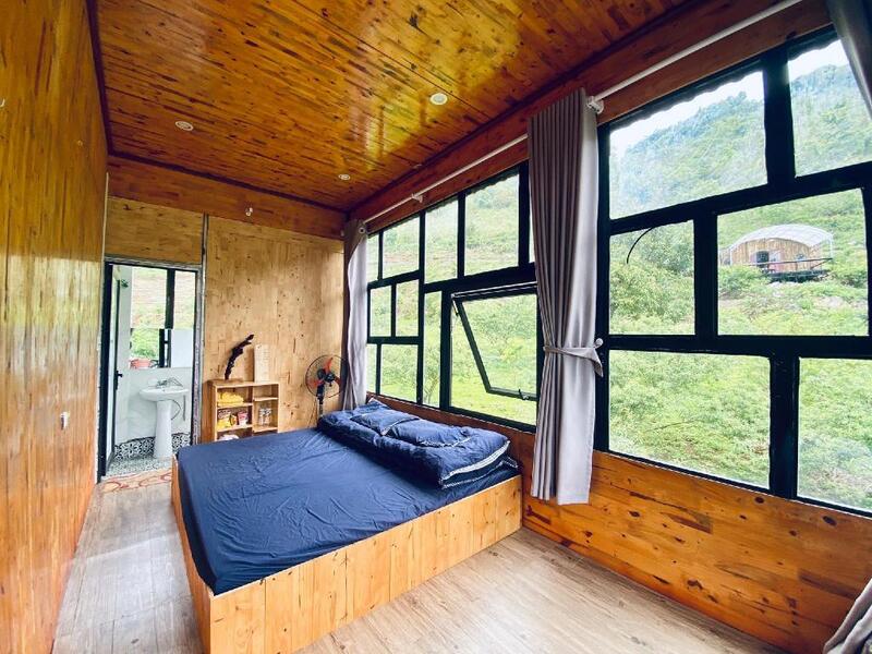 Phố Núi Tình Yêu Mộc Châu - Chốn bình yên ẩn giữa rừng hoa