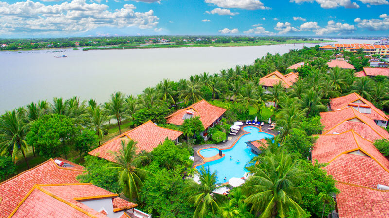 Vinh Hung Riverside Resort & Spa - Chốn bình yên giữa lòng phố cổ