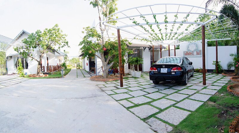 Thả mình vào bình yên tại White Lotus Resort Phú Quốc