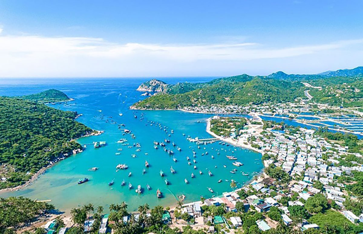 TOP NHỮNG BÃI BIỂN CAM RANH ĐANG CHỜ BẠN KHÁM PHÁ