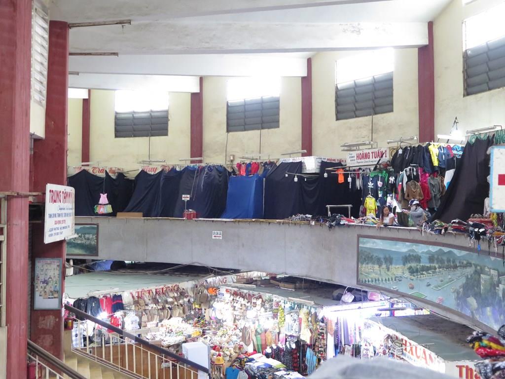 Chợ đầm Nha Trang - Thiên đường mua sắm không thể bỏ qua