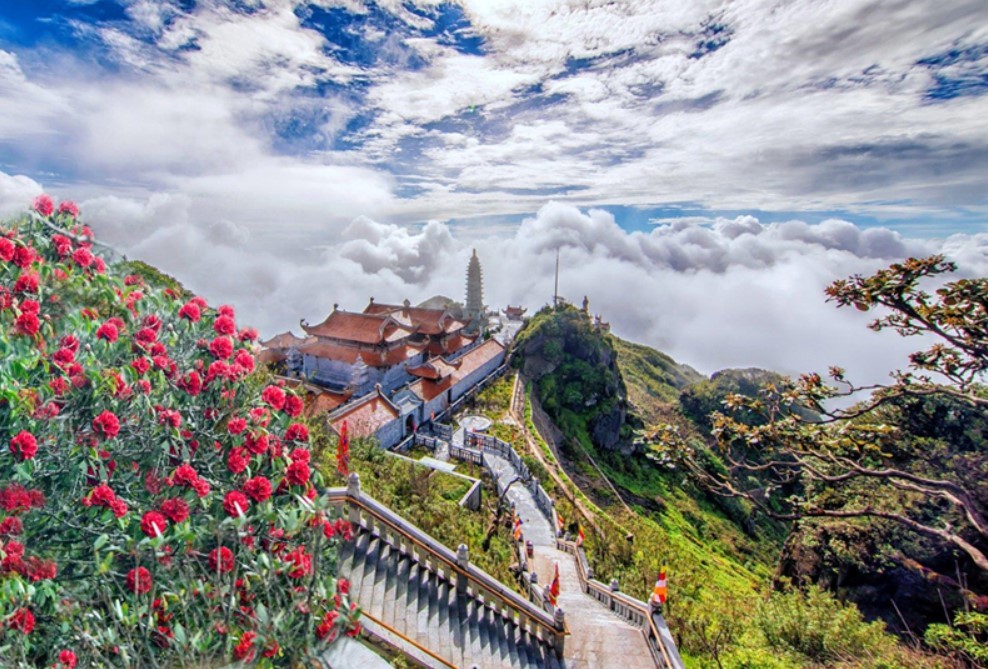 Cổng trời Sapa - Chốn bồng lai nơi thành phố sương mù 