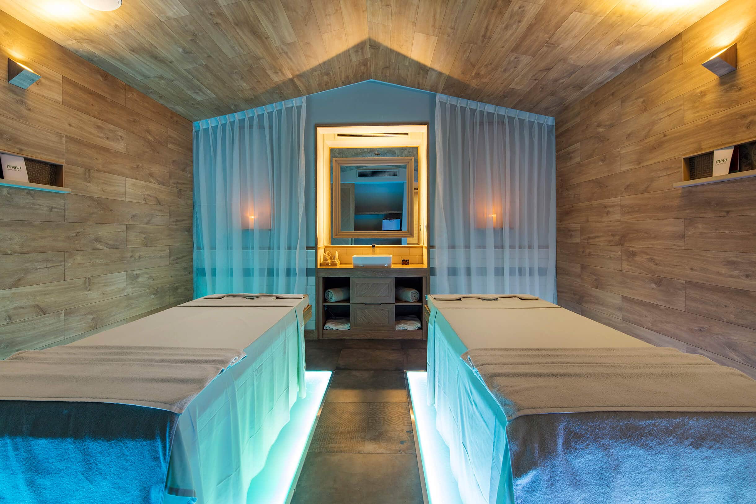 Fusion Suites Saigon - Nét đẹp kiêu sa giữa lòng Sài Gòn
