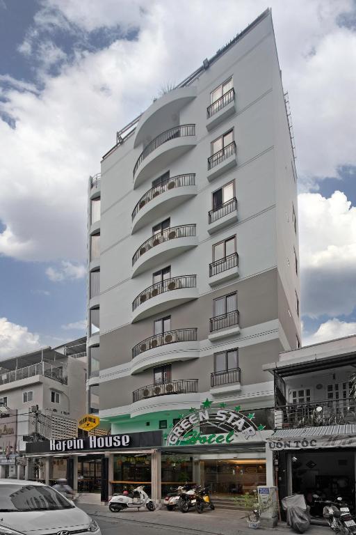 Green Star Hotel: Điểm dừng chân bình yên giữa Sài thành phồn hoa