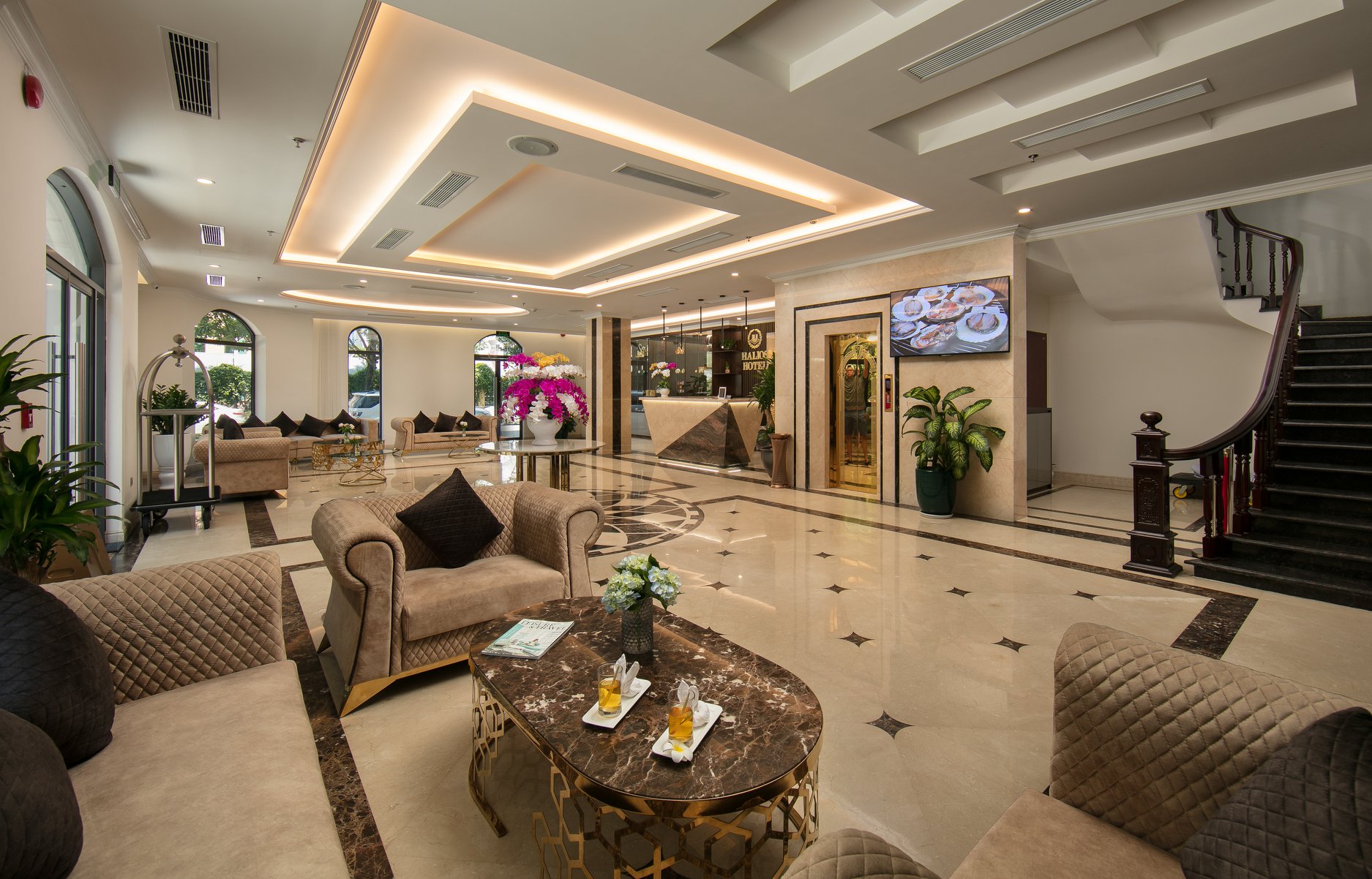Halios Hotel Hạ Long - Khách sạn tuyệt vời của thành phố biển xinh đẹp