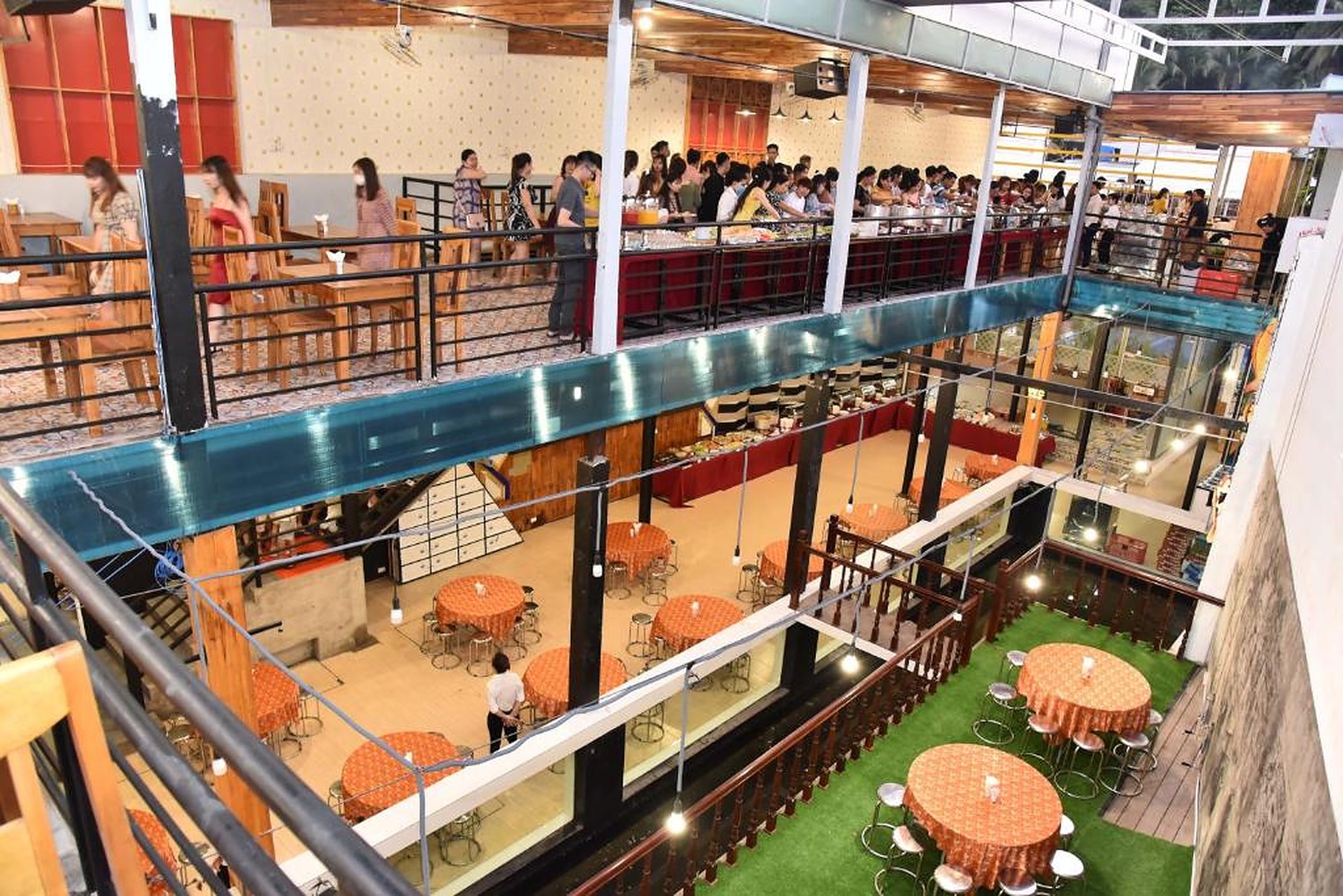 Holiday Phu Quoc Hotel - Khách sạn cao cấp giữa trung tâm đảo ngọc