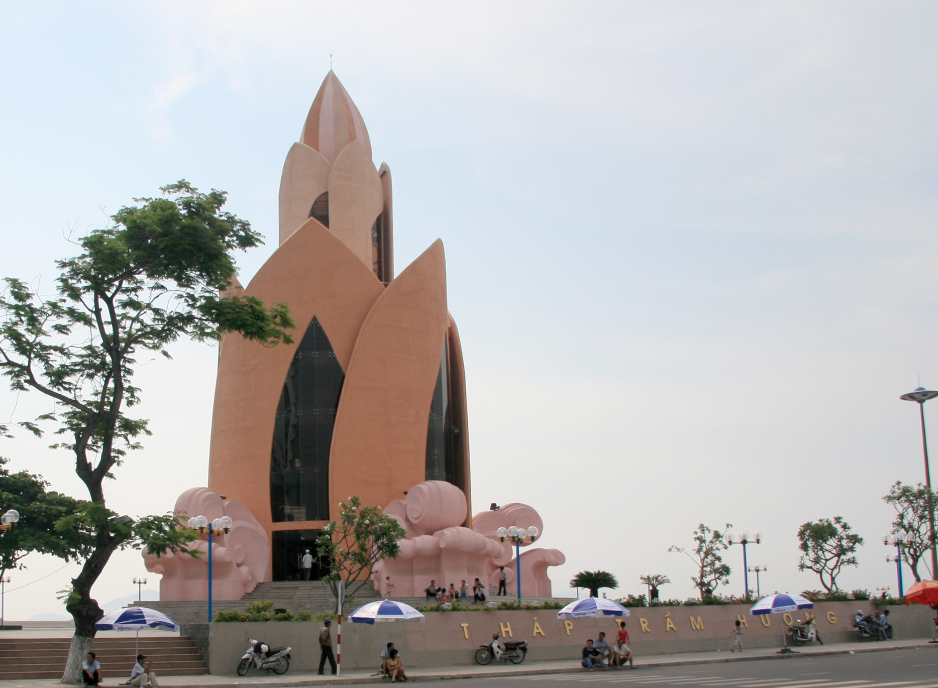 Khách sạn Lemore Nha Trang - Sự bình yên giữa lòng thành phố