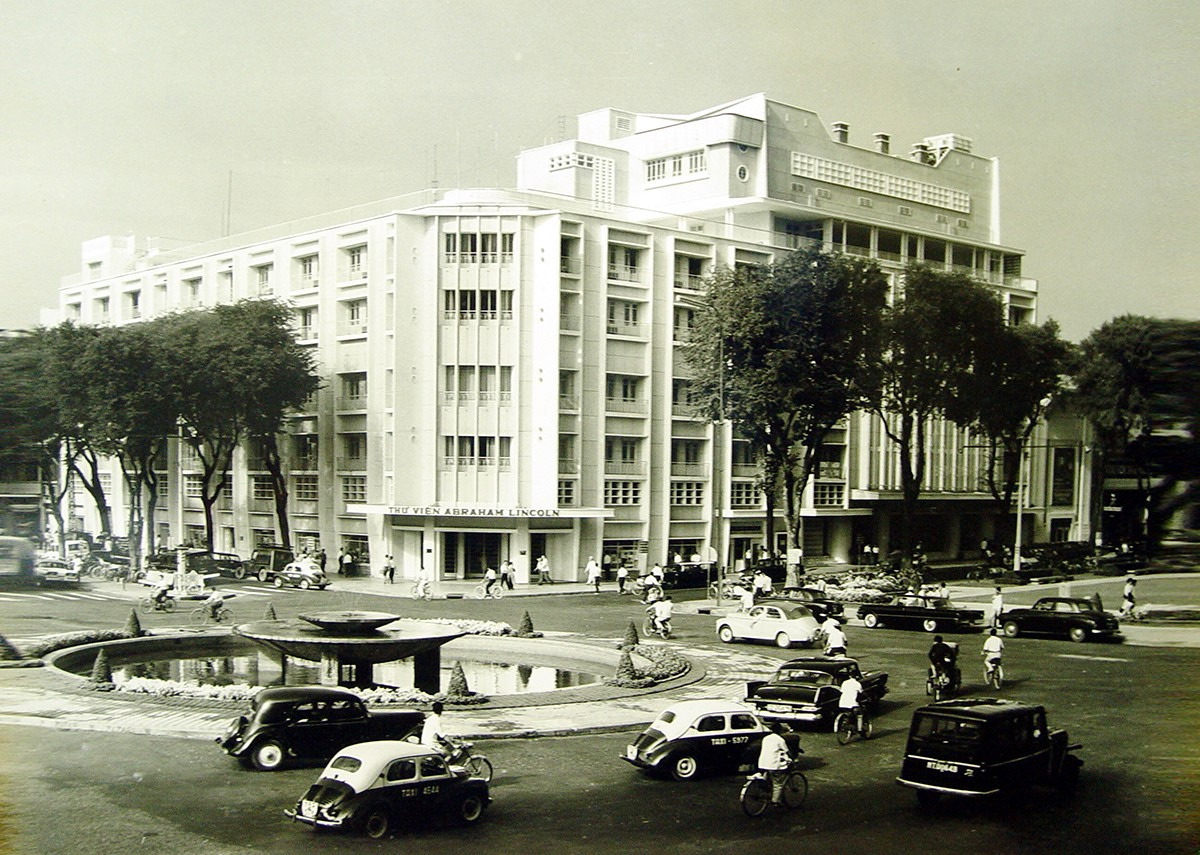 Khách sạn Rex