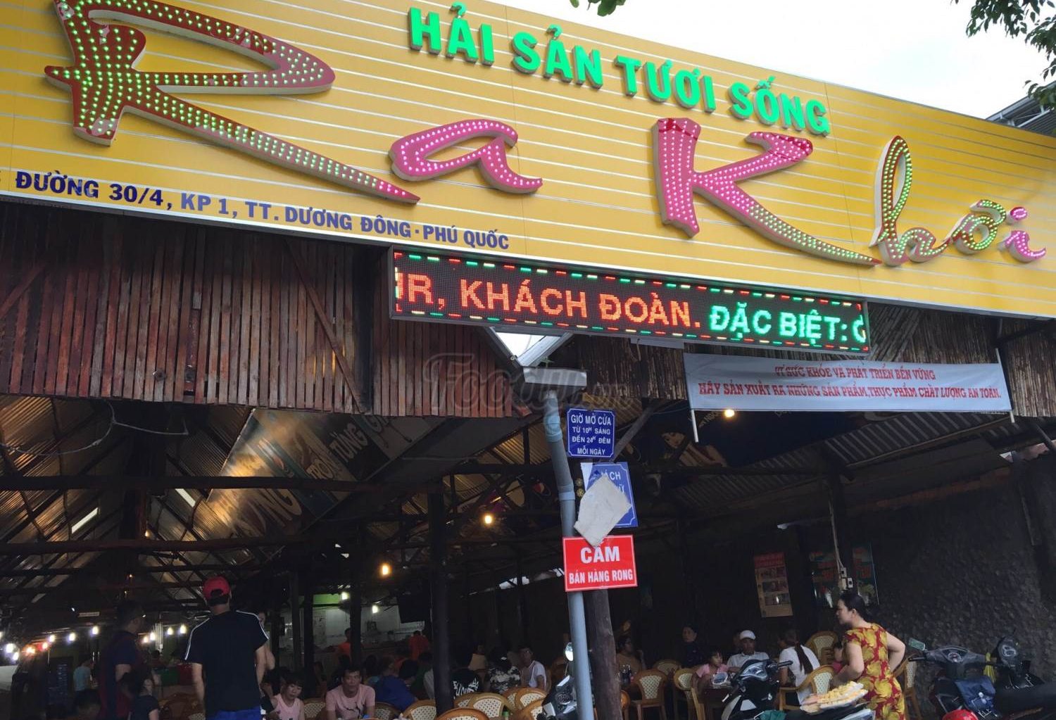 Top 14 quán ăn ngon ở Phú Quốc không nên bỏ qua