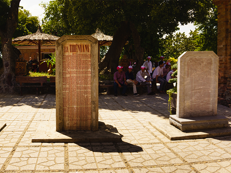 Tháp bà Nha Trang - Chiếc nôi văn hoá Chăm Pa lớn nhất Việt Nam