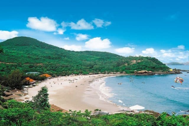 Top 12 bãi biển Nha Trang thơ mộng đẹp như tranh vẽ - Review Villa