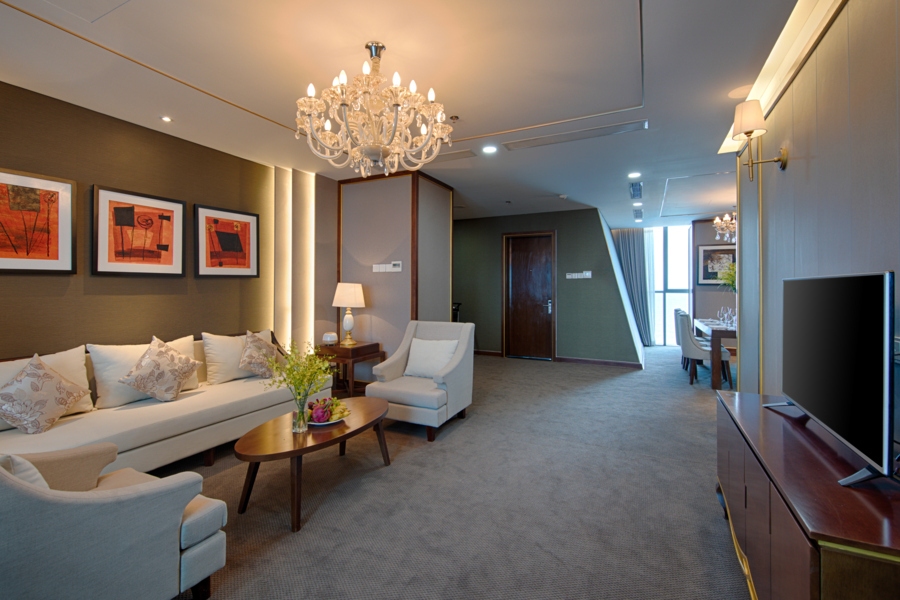 Trải nghiệm nghỉ dưỡng sang trọng tại Khách sạn Grand Tourane Đà Nẵng