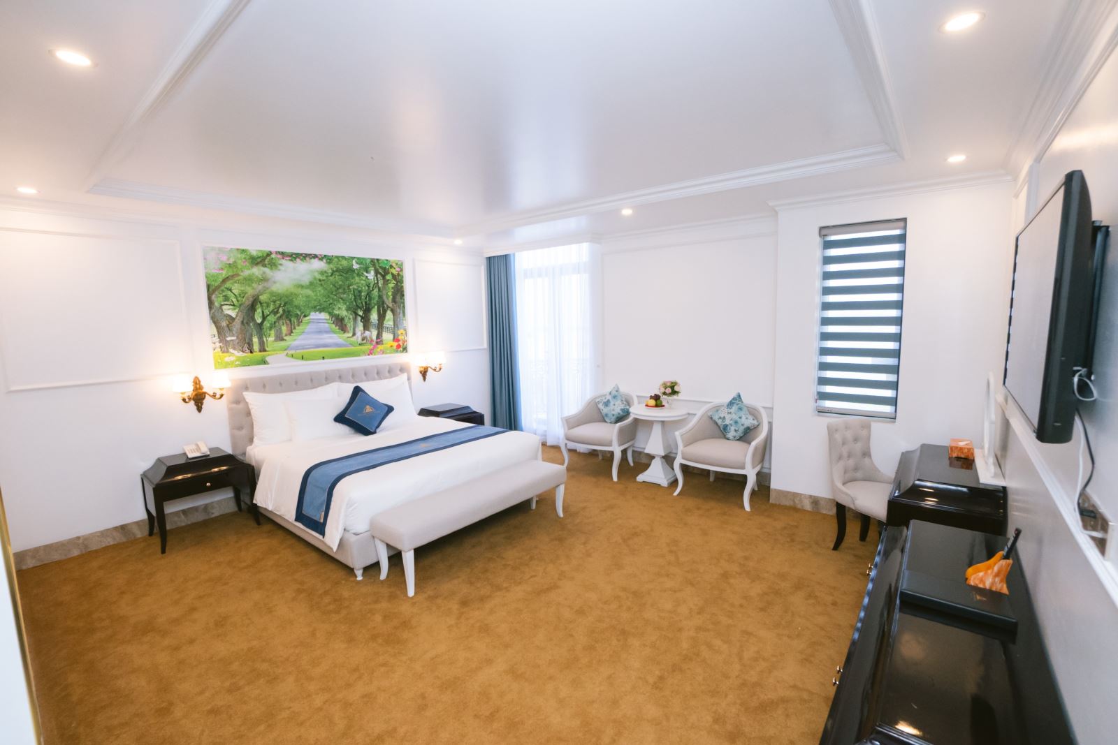 Grand View Palace - Khu vườn sang trọng giữa lòng Hạ Long