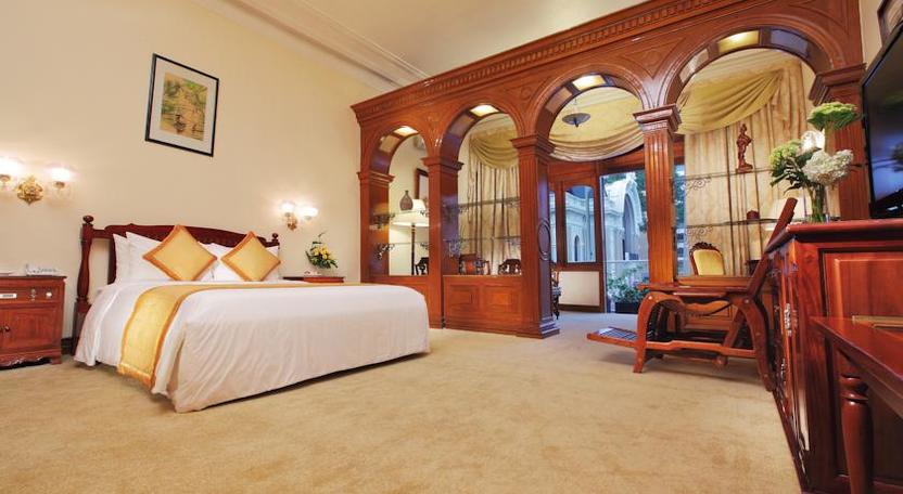 Hotel Continental Saigon - Điểm dừng chân cổ điển giữa chốn phồn hoa