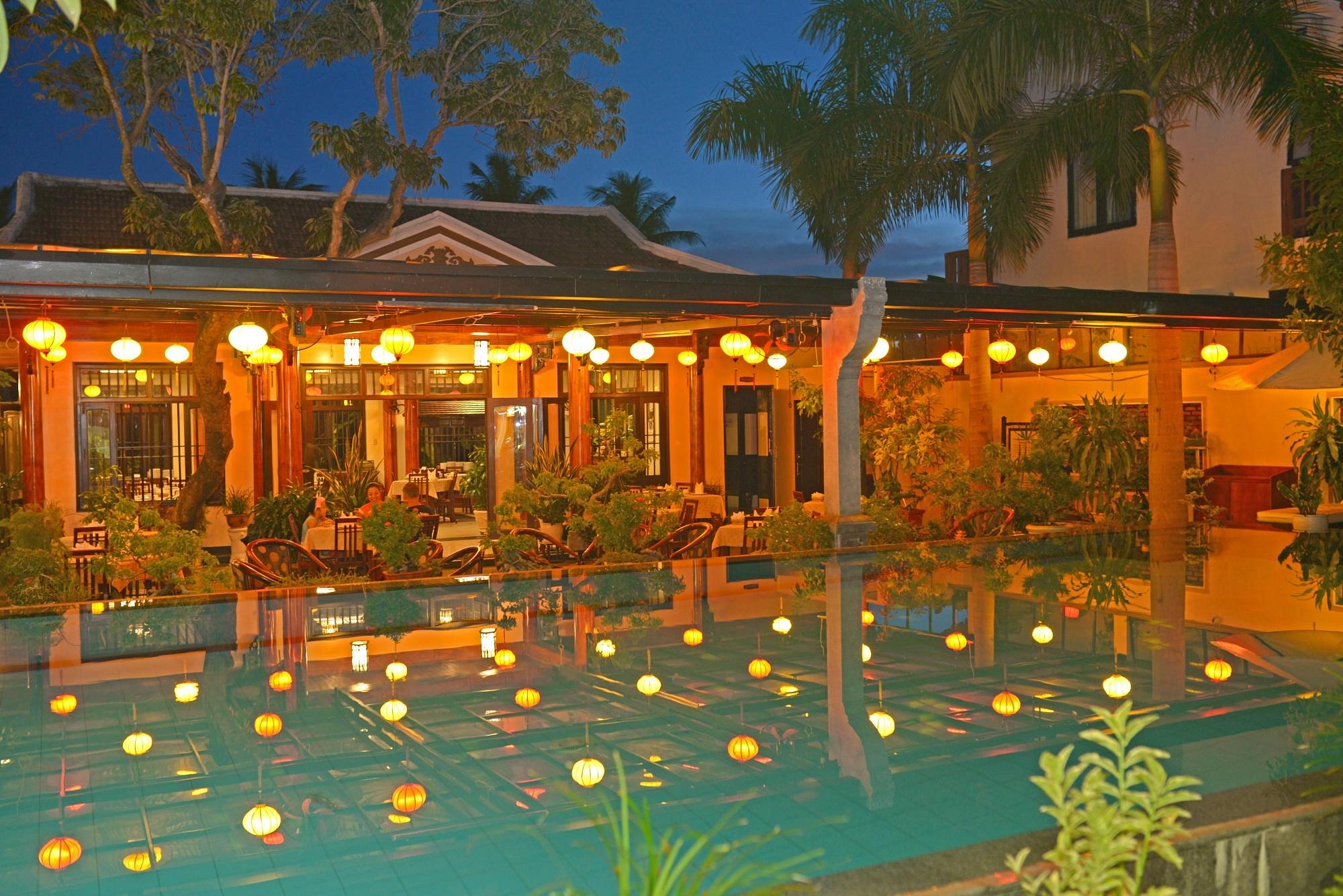 khách sạn huy hoàng